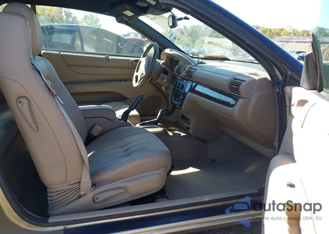 2004 Chrysler Sebring Lxi z USA, uszkodzony, nr VIN 1C3EL55RX4N180215